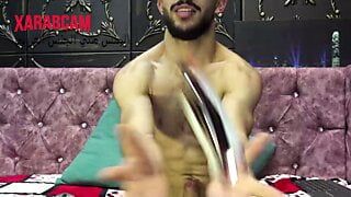 Hicham, well hung – Arab gay sex