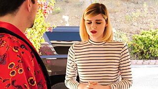 GenderX – Stranded Trans Ella Hollywood Gets Blown & Fucked